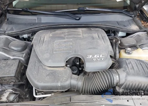 2017 Chrysler 300 Limited из США, поврежденный, VIN 2C3CCAAGXHH577023